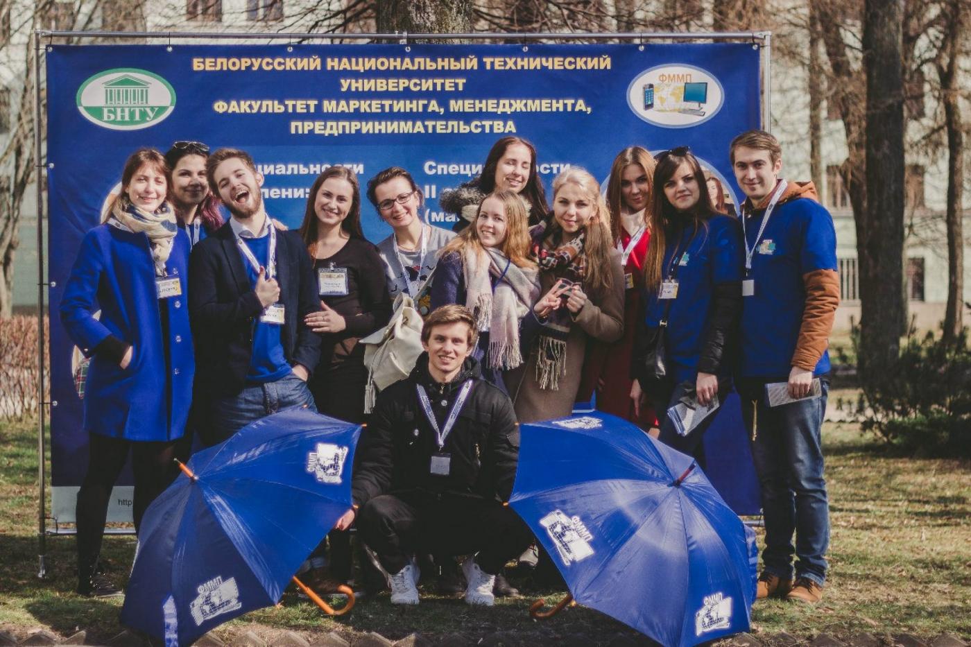 С днем рождения, ФММП! Вспомним, как прошли 28 лет с основания